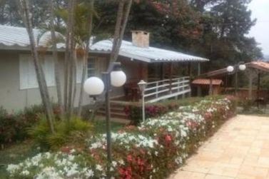 Casa &agrave; venda - 1278m&sup2; - Jardim dos Pinheiros