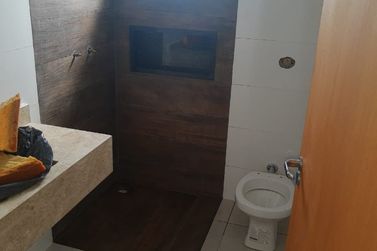 Casa &agrave; venda - 115m&sup2; - JARDIM DO LAGO