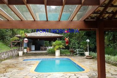 Casa &agrave; venda - 2000m&sup2; - Condom&iacute;nio Clube da Montanha