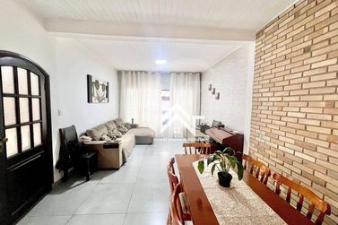 Casa &agrave; venda - 128m&sup2; - Trememb&eacute;