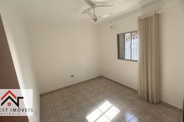 Casa &agrave; venda - 150m&sup2; - Atibaia Jardim