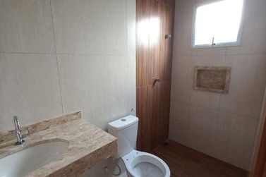 Casa &agrave; venda - 98m&sup2; - Nova Cerejeiras