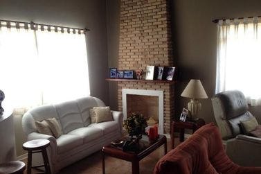 Casa &agrave; venda - 360m&sup2; - Jardim Floresta