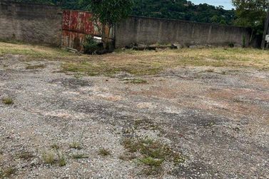 Terreno &agrave; venda - 748m&sup2; - Parque Fern&atilde;o Dias