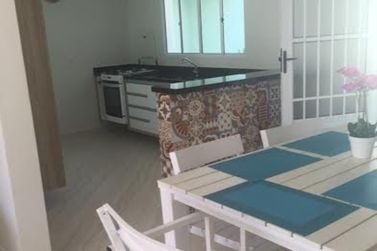 Casa &agrave; venda - 70m&sup2; - Ribeir&atilde;o dos Porcos