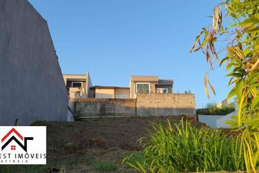 Terreno &agrave; venda - 206m&sup2; - Nova Cerejeira