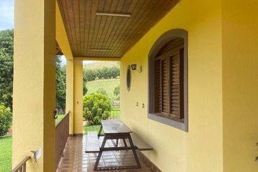 Casa &agrave; venda - 950m&sup2; - Tanque