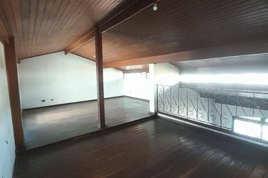 Casa &agrave; venda - 300m&sup2; - Alvin&oacute;polis