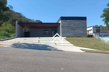Casa &agrave; venda - 390m&sup2; - Condom&iacute;nio Itapor&atilde;