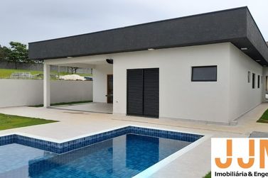 Casa &agrave; venda - 220m&sup2; - Tanque