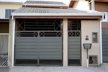 Casa &agrave; venda - 52m&sup2; - Jardim Imperial
