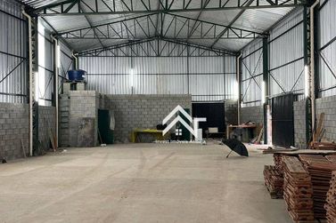 Sal&atilde;o Comercial &agrave; venda - 500m&sup2; - Corumb&aacute;