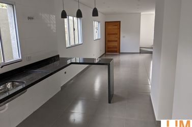 Casa &agrave; venda - 130m&sup2; - JARDIM MARISTELA