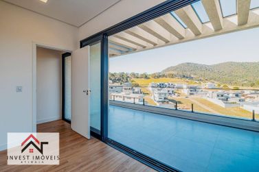Casa &agrave; venda - 298m&sup2; - Residencial Green Village
