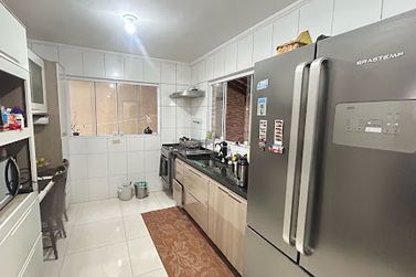 Casa &agrave; venda - 100m&sup2; - Jardim dos Pinheiros