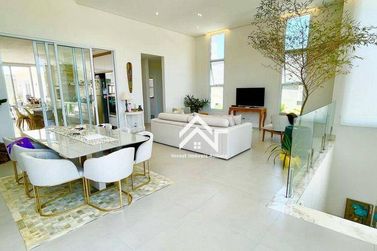 Casa &agrave; venda - 250m&sup2; - Condom&iacute;nio Vale das &Aacute;guas