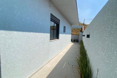 Casa &agrave; venda - 300m&sup2; - Condom&iacute;nio Shambala III