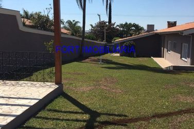 Casa &agrave; venda - 410m&sup2; - VILA ESPERIA OU GIGLIO