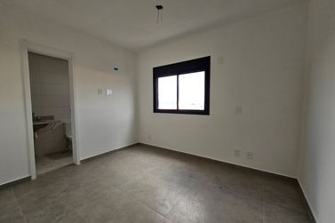 Apartamento &agrave; venda - 77m&sup2; - Jardim Alvin&oacute;polis