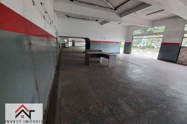 Sal&atilde;o Comercial para alugar - 139m&sup2; - Centro