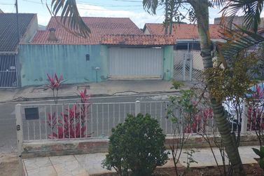 Casa &agrave; venda - JARDIM ALVIN&Oacute;POLIS