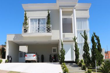 Casa &agrave; venda - 440m&sup2; - Condom&iacute;nio Figueira Garden