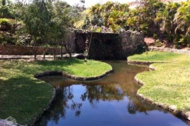 Terreno &agrave; venda - 700m&sup2; - Itapetinga