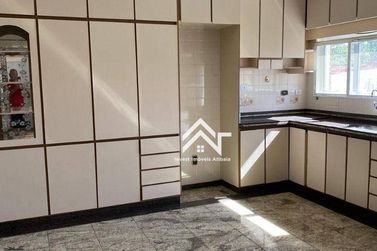 Casa para alugar - 371m&sup2; - Vila Loanda