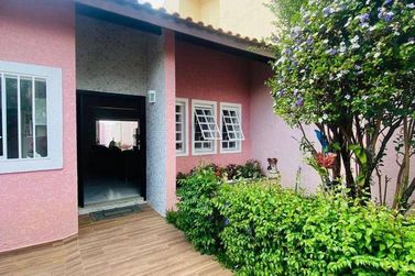 Casa &agrave; venda - 244m&sup2; - Jardim do Lago