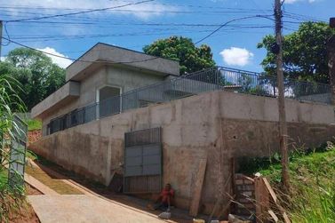 Ch&aacute;cara &agrave; venda - 1000m&sup2; - Ch&aacute;caras Fern&atilde;o Dias
