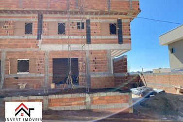 Casa &agrave; venda - 102m&sup2; - Jardim Jaragu&aacute;