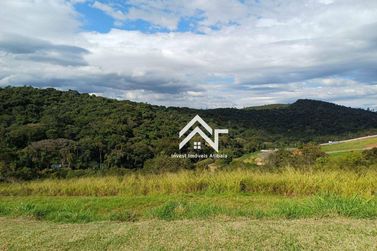 Terreno &agrave; venda - 300m&sup2; - Condom&iacute;nio Portal Lamis