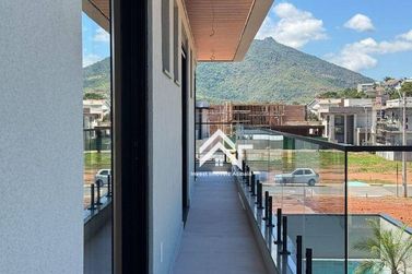Casa &agrave; venda - 236m&sup2; - Condom&iacute;nio Vista da Serra