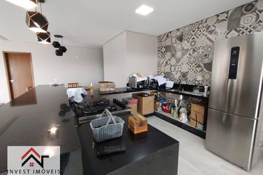 Ch&aacute;cara &agrave; venda - 1000m&sup2; - Vila Dom Pedro