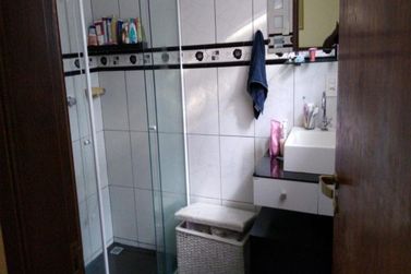 Casa &agrave; venda - 940m&sup2; - JARDIM DO LAGO