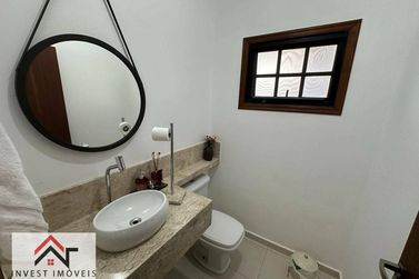 Casa &agrave; venda - 386m&sup2; - Condom&iacute;nio Shambala II