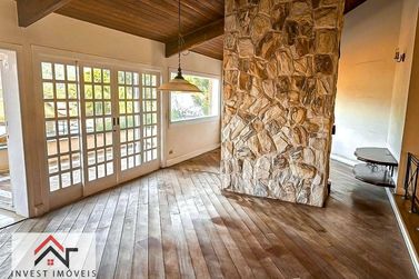 Casa &agrave; venda - 900m&sup2; - Vila Petr&oacute;polis