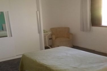 Ch&aacute;cara &agrave; venda - 374m&sup2; - Jardim Suely