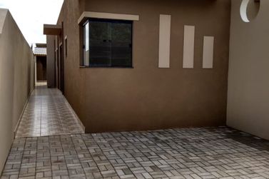 Casa &agrave; venda - 73m&sup2; - JD BROGOT&Aacute;