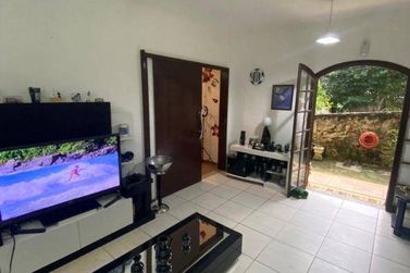 Casa &agrave; venda - 490m&sup2; - Retiro das Fontes