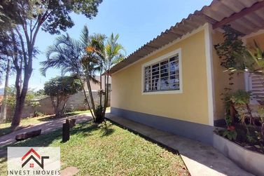 Ch&aacute;cara &agrave; venda - 750m&sup2; - Vila Santa Helena