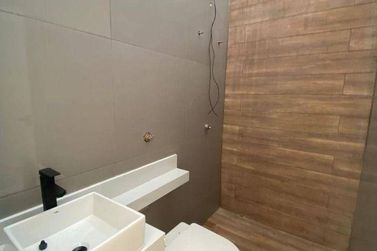 Casa &agrave; venda - 300m&sup2; - Condom&iacute;nio Shambala III