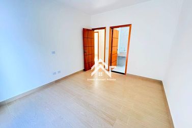Casa &agrave; venda - 116m&sup2; - Residencial Jardins da Catalunha