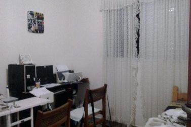 Casa &agrave; venda - 120m&sup2; - JARDIM SHANGRI-L&Aacute;