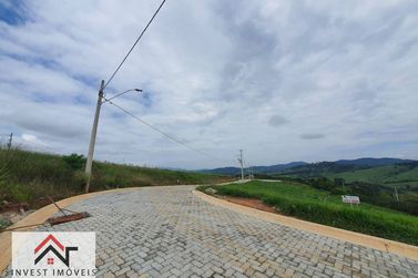 Terreno &agrave; venda - 250m&sup2; - Centro