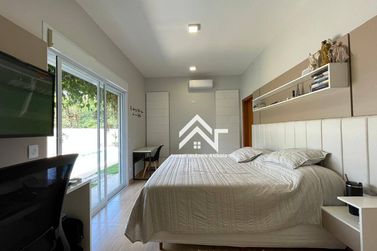 Casa &agrave; venda - 263m&sup2; - Condom&iacute;nio Shambala III