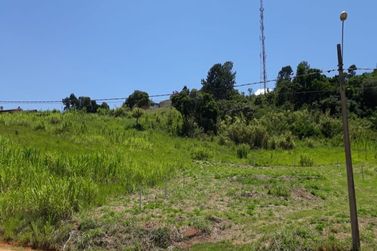 Terreno &agrave; venda - 2150m&sup2; - Jd. Est&acirc;ncia Brasil