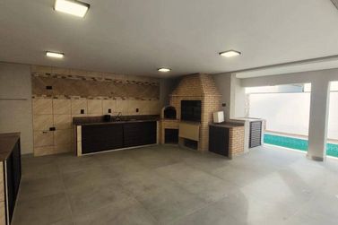 Casa &agrave; venda - 342m&sup2; - Nova Gard&ecirc;nia