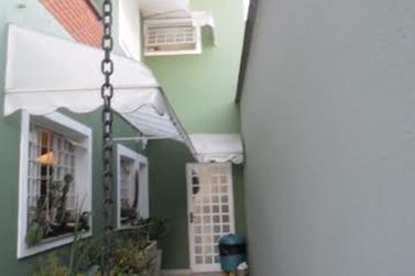 Casa &agrave; venda - 340m&sup2; - Jardim do Lago