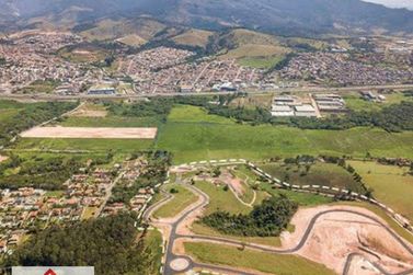 Terreno &agrave; venda - 589m&sup2; - Alto da Floresta Residencial